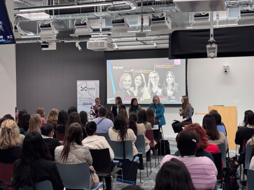 Panel Female Network