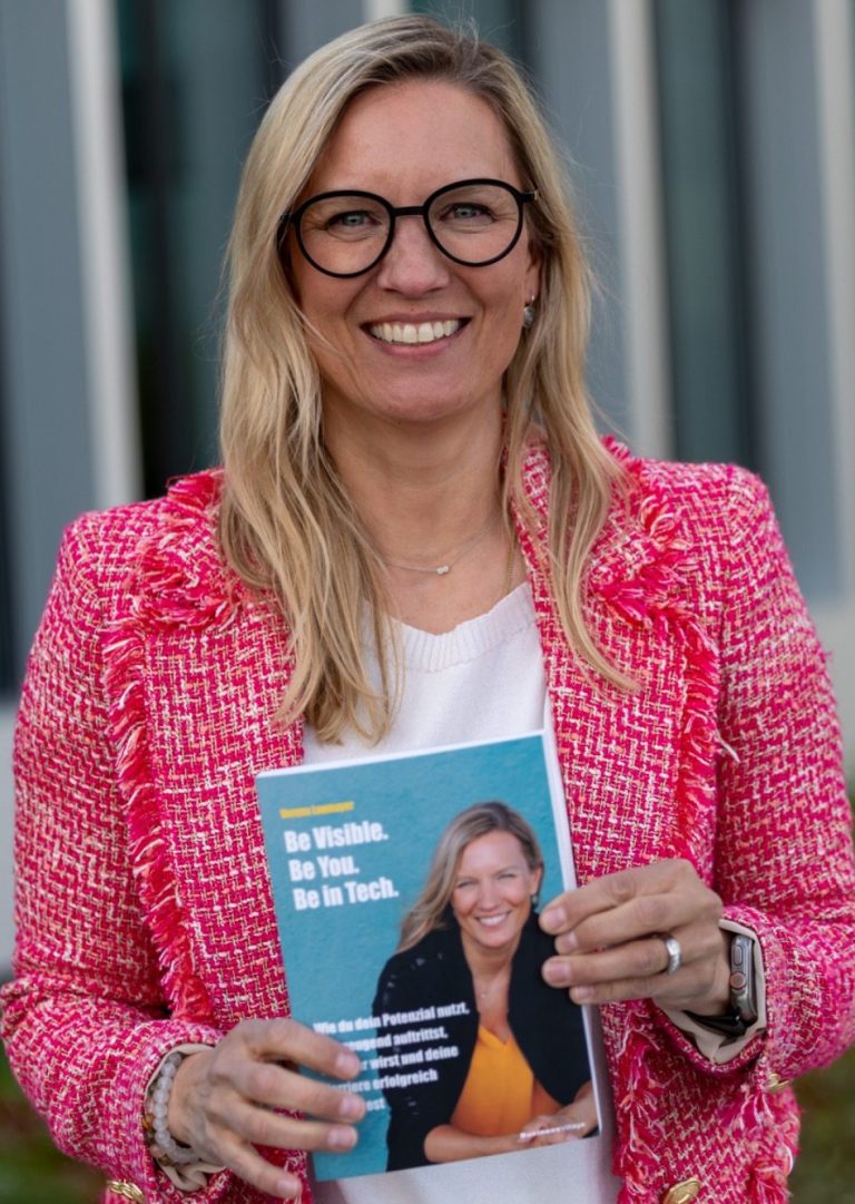Foto Buchcover: Sandra Steh, Foto Autorin: Markus Seidl Autorin und Buchcover